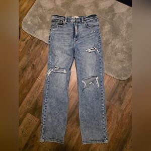 Abercrombie & Fitch The Ankle Straight Ulta High Rise Destroyed Jeans 10/30